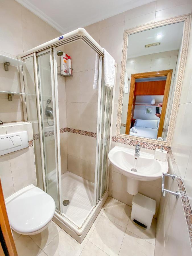 Habitaciones Turisticas Ayuntamiento סן סבסטיאן מראה חיצוני תמונה